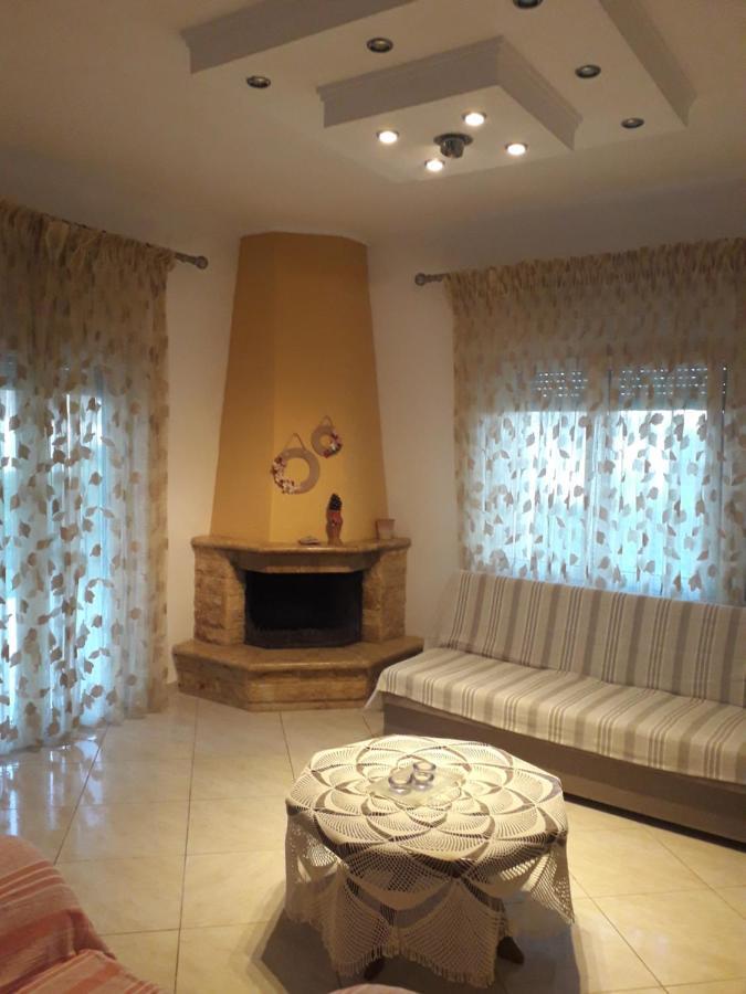 Villa Erasmia Dekarcho Exteriér fotografie